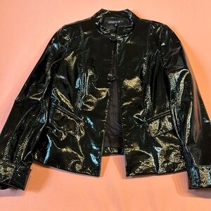 LAFAYETTE 148 Gorgeous Lined Patent Leather Jacket. Black. Size 6.